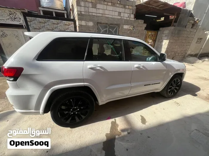 Jeep Grand Cherokee 2019 photo 4