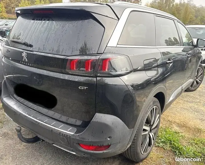 Peugeot 5008 2021 photo 3