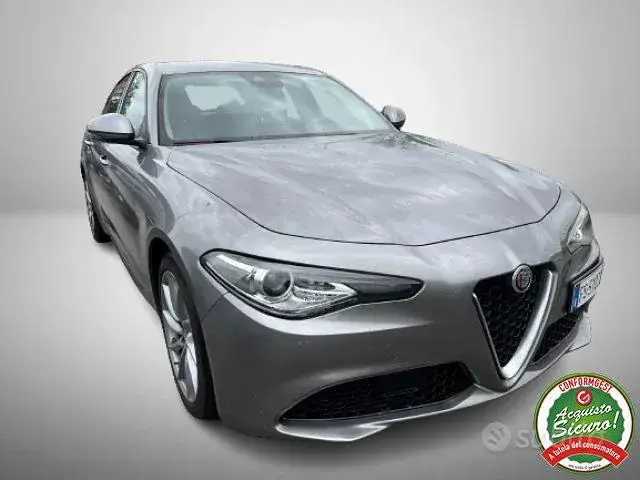 Alfa Romeo Giulia 2018 photo 2