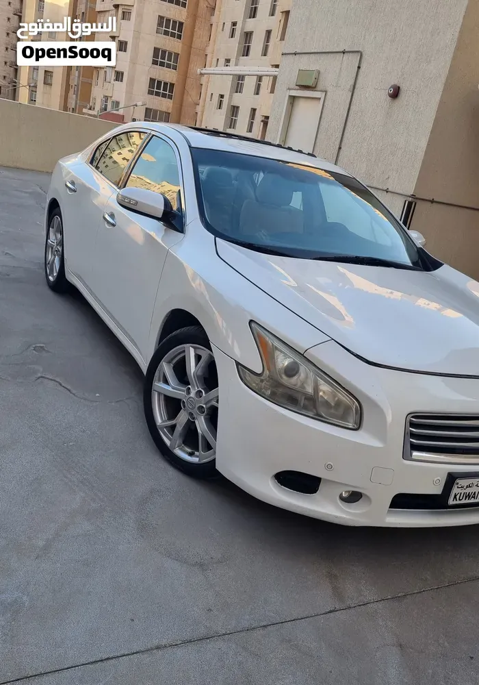 Nissan Maxima 2012 photo 5