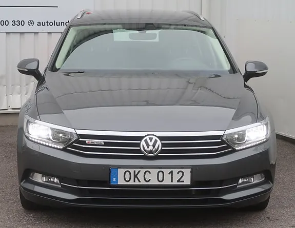 Volkswagen Passat 2017 photo 2