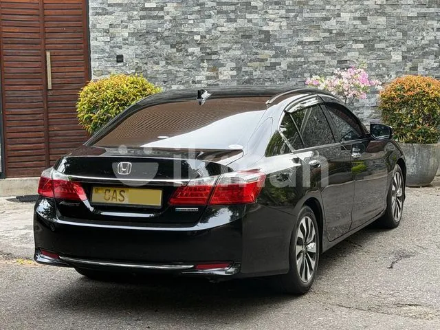 Honda Accord 2015 photo 2