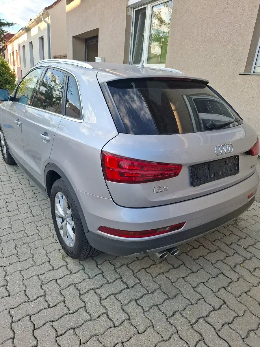 Audi Q3 2015 photo 3