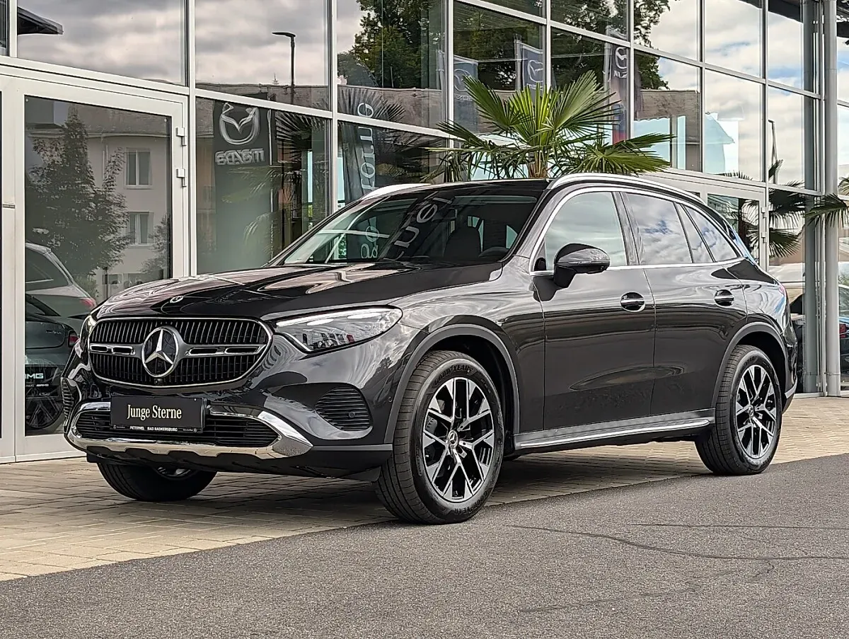 Mercedes-Benz Glc-Class 2025 photo 2