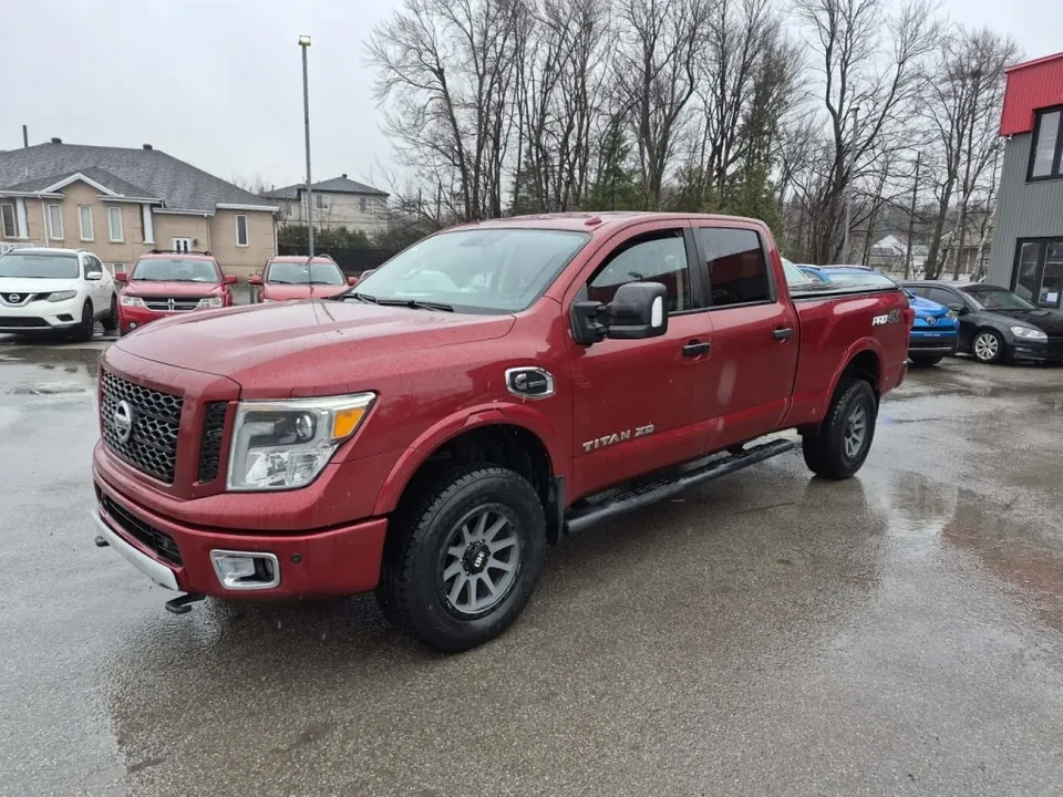 Nissan Titan