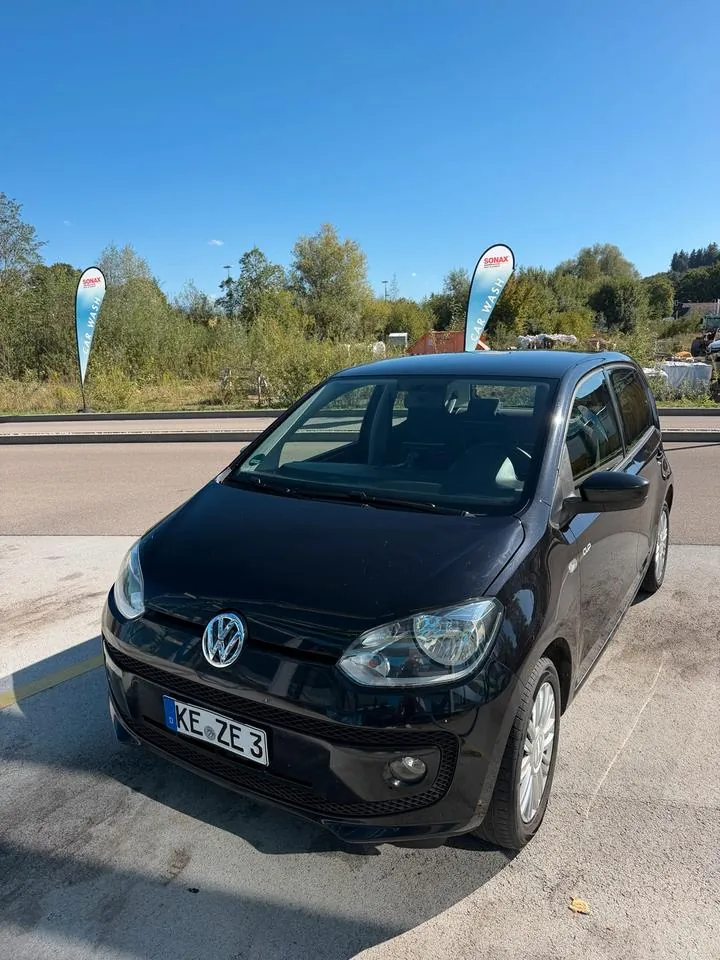 Volkswagen Up