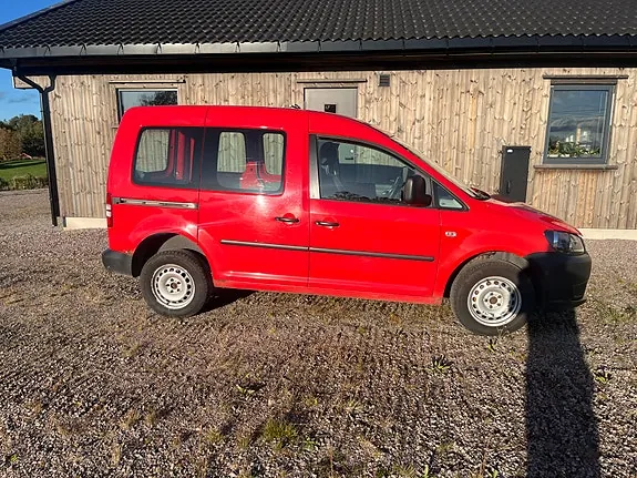 Volkswagen Caddy 2012 photo 2