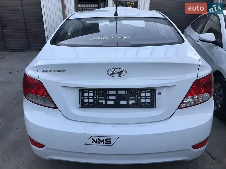 Hyundai Accent 2019 photo 2