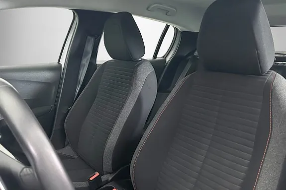 Peugeot 208 2022 photo 5