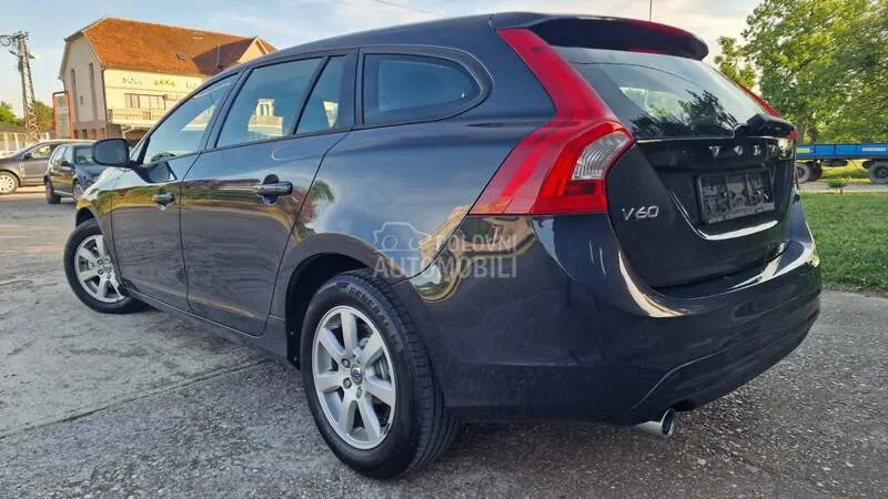 Volvo V60 2013 photo 3
