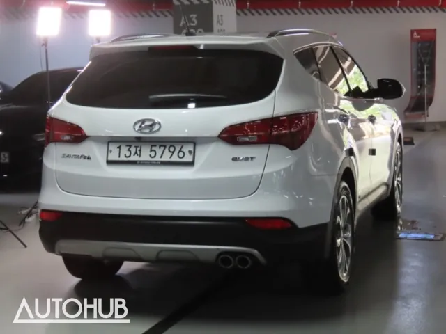 Hyundai Santa Fe 2014 photo 3