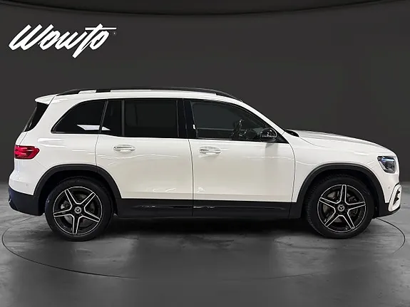 Mercedes-Benz Glb220 D 2025 photo 3