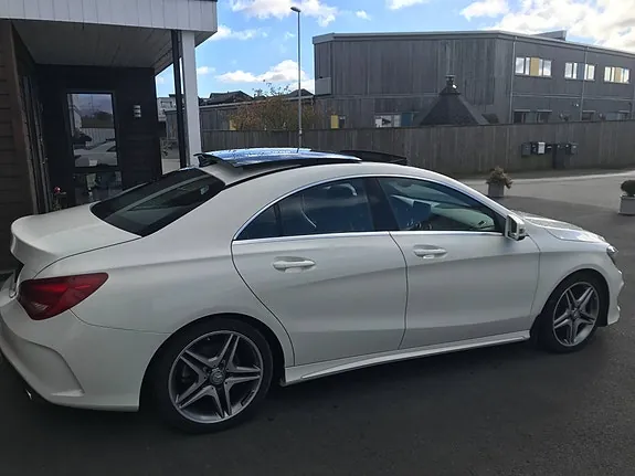 Mercedes-Benz Cla180 2015 photo 2