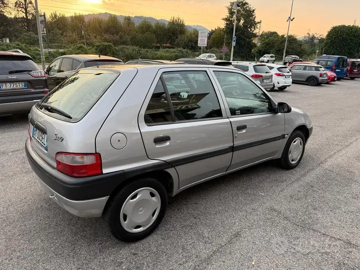 Citroen Saxo 2000 photo 4