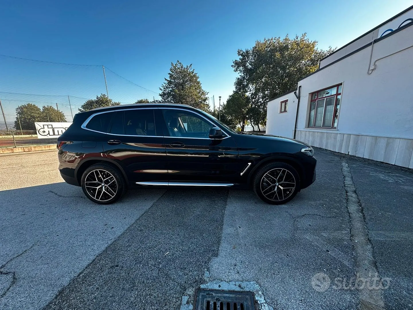 BMW X3 2022 photo 2
