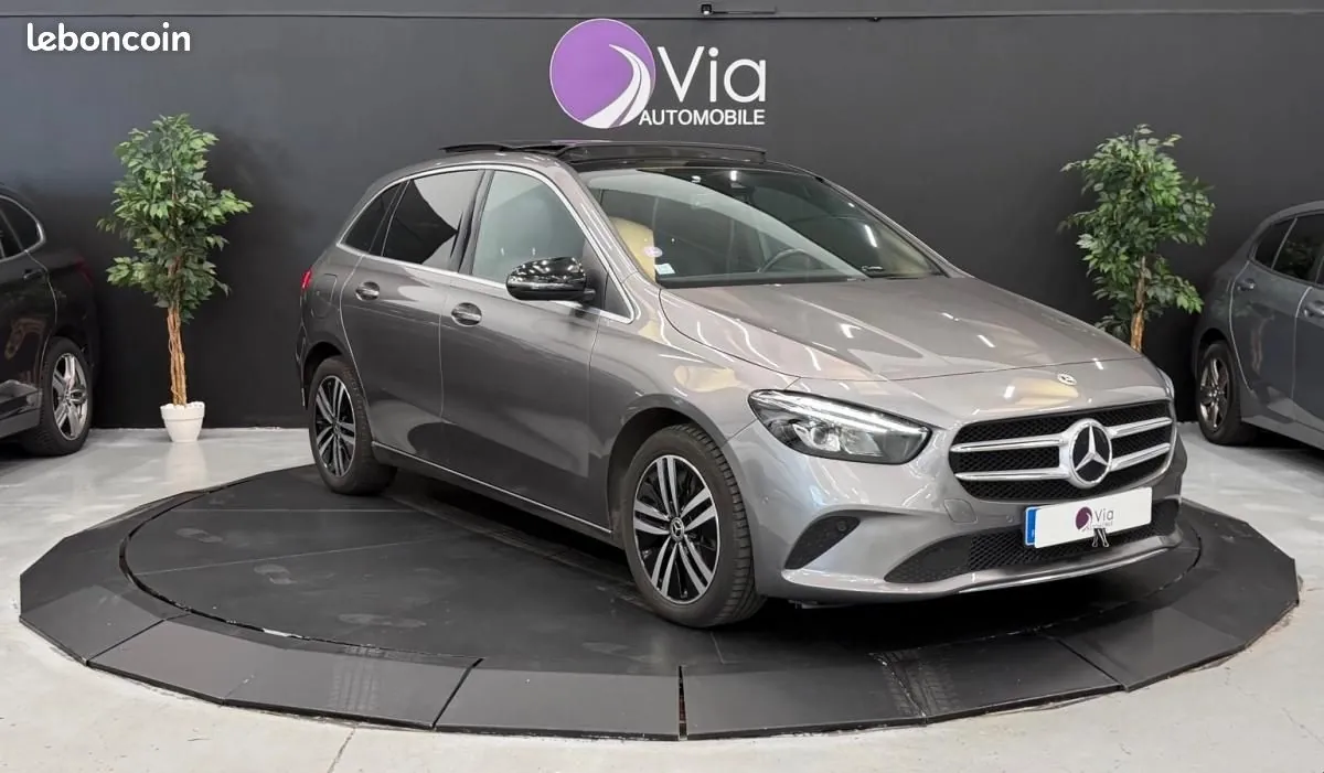 Mercedes-Benz B-Class 2022 photo 3