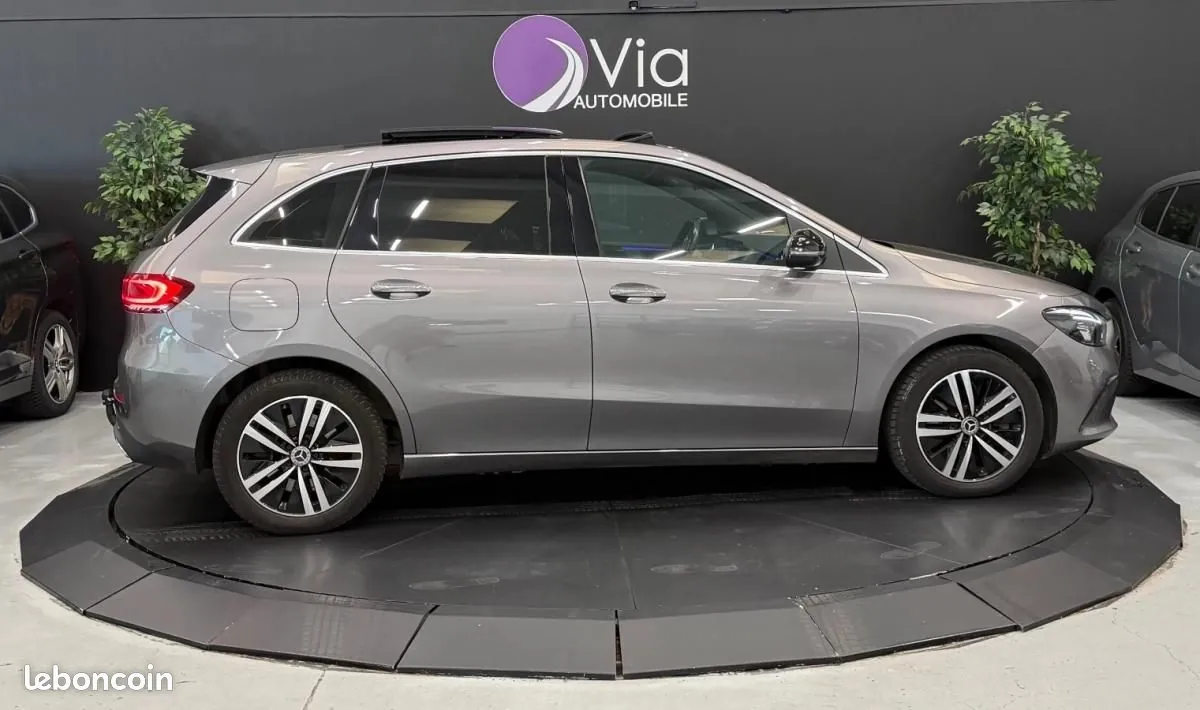 Mercedes-Benz B-Class 2022 photo 5