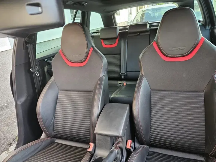 Skoda Octavia 2015 photo 2