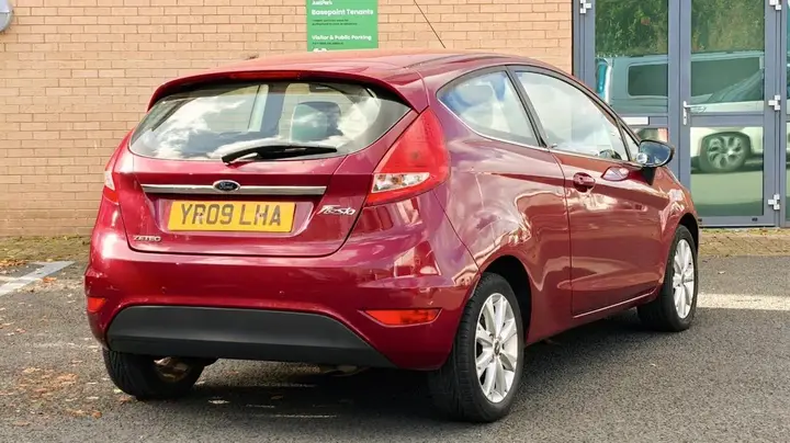 Ford Fiesta 2009 photo 3