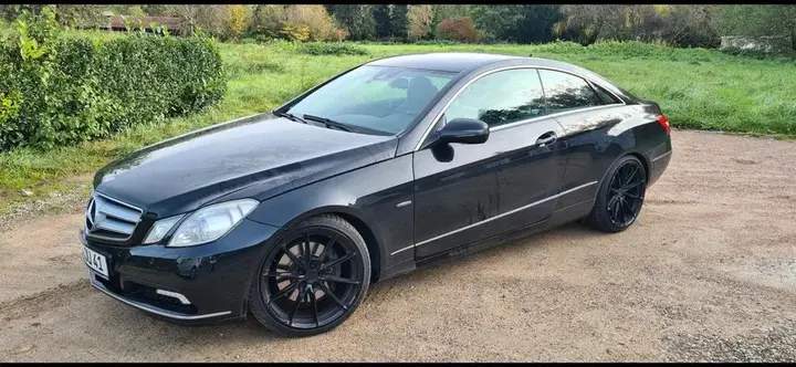 Mercedes-Benz E 350 Cgi