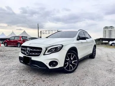 Mercedes-Benz Gla180