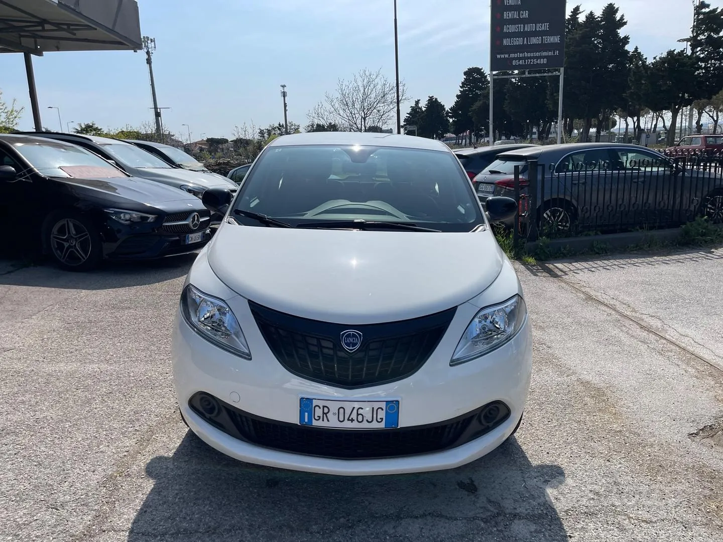 Lancia Ypsilon 2023 photo 2