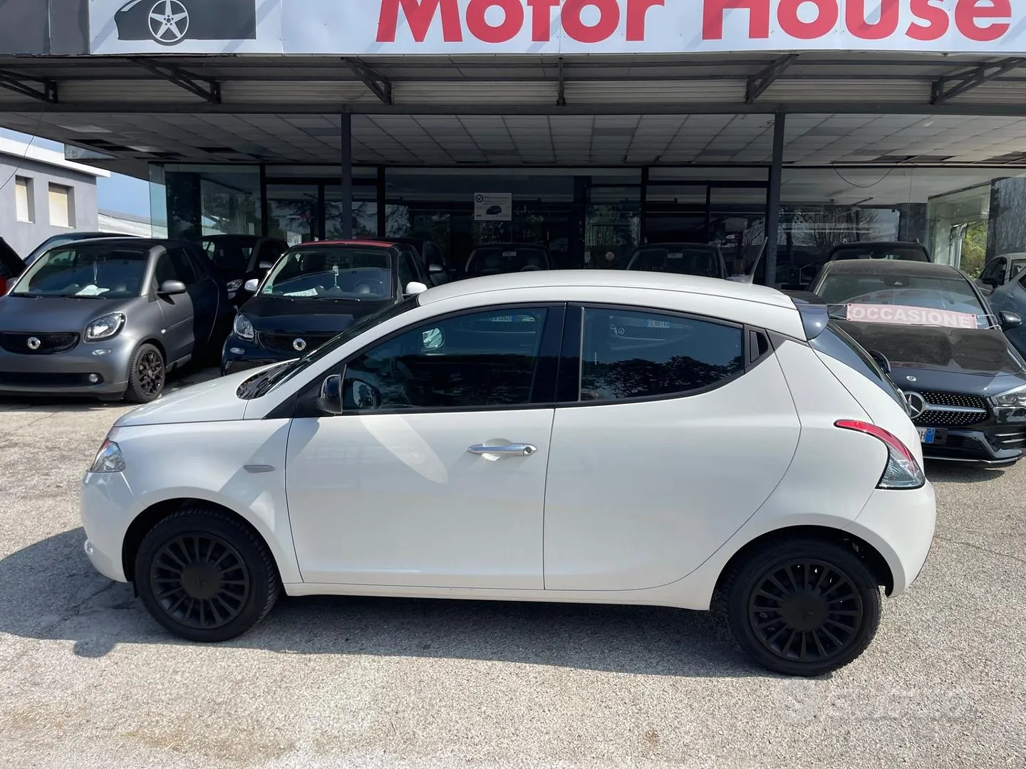 Lancia Ypsilon 2023 photo 5