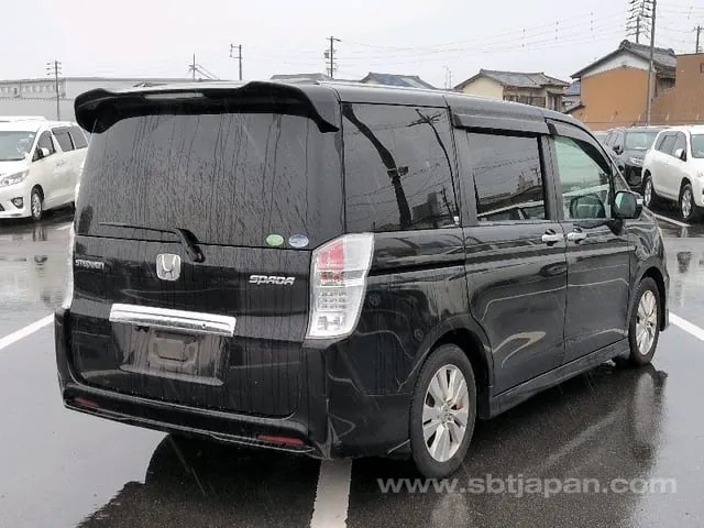 Honda Stepwagen Spada Z 2012 photo 4