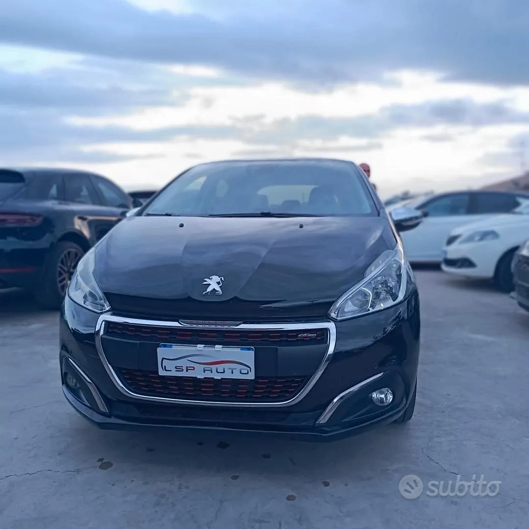 Peugeot 208 2016 photo 3
