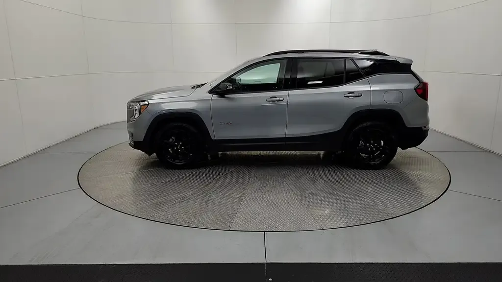 GMC Terrain 2023 photo 5