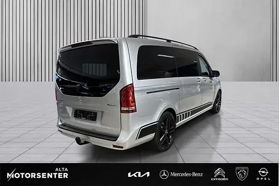Mercedes-Benz V 300 D 2023 photo 4
