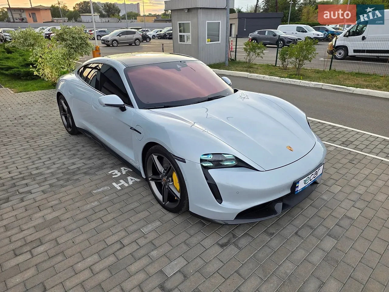 Porsche Taycan