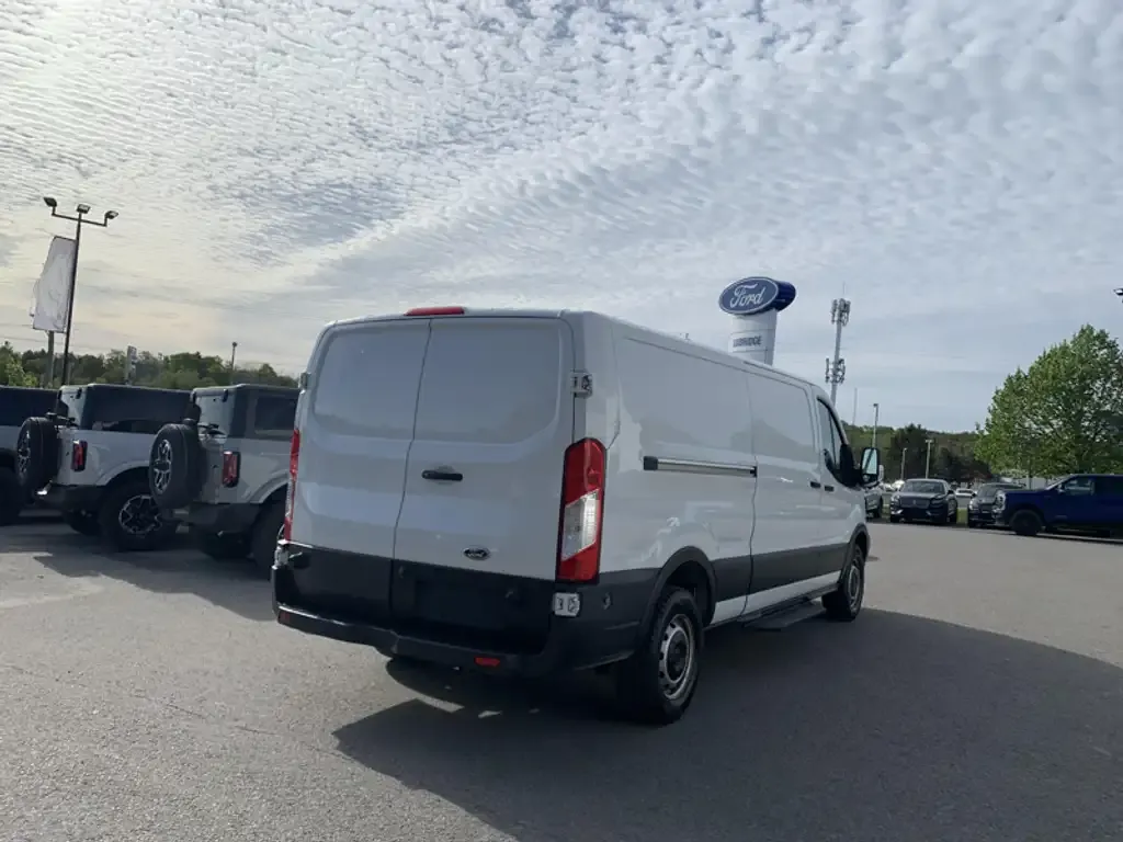 Ford Transit 2019 photo 5