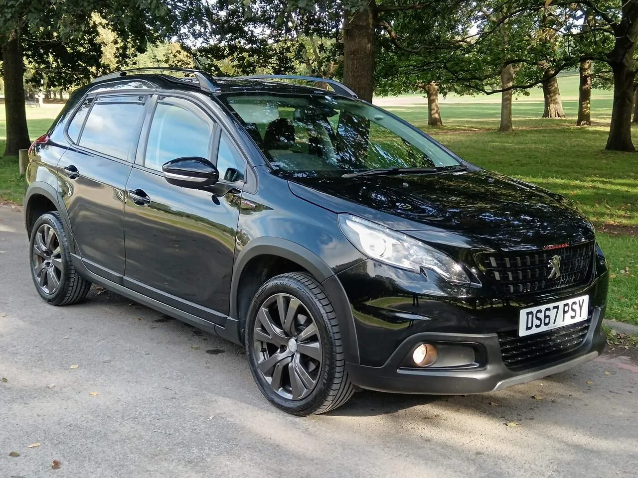 Peugeot 2008 2017 photo 2