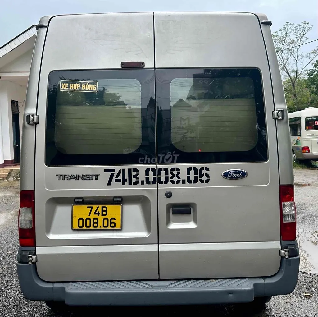 Ford Transit 2009 photo 4