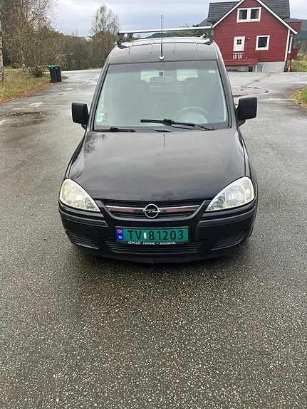 Opel Combo 2011 photo 3