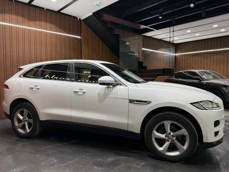 Jaguar F-Pace 2019 photo 4