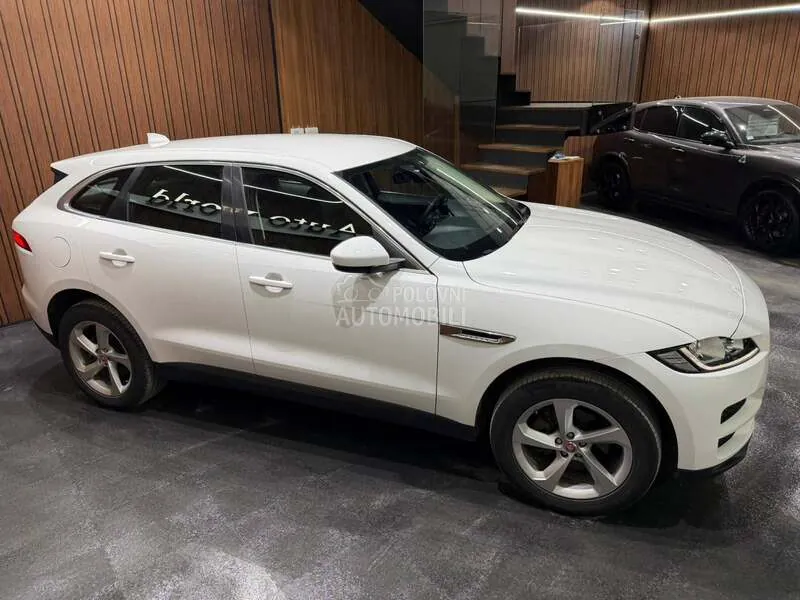 Jaguar F-Pace 2019 photo 5
