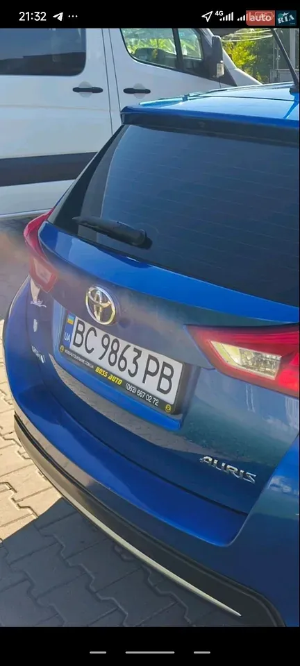 Toyota Auris 2015 photo 2