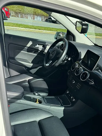 Mercedes-Benz B250 2016 photo 4