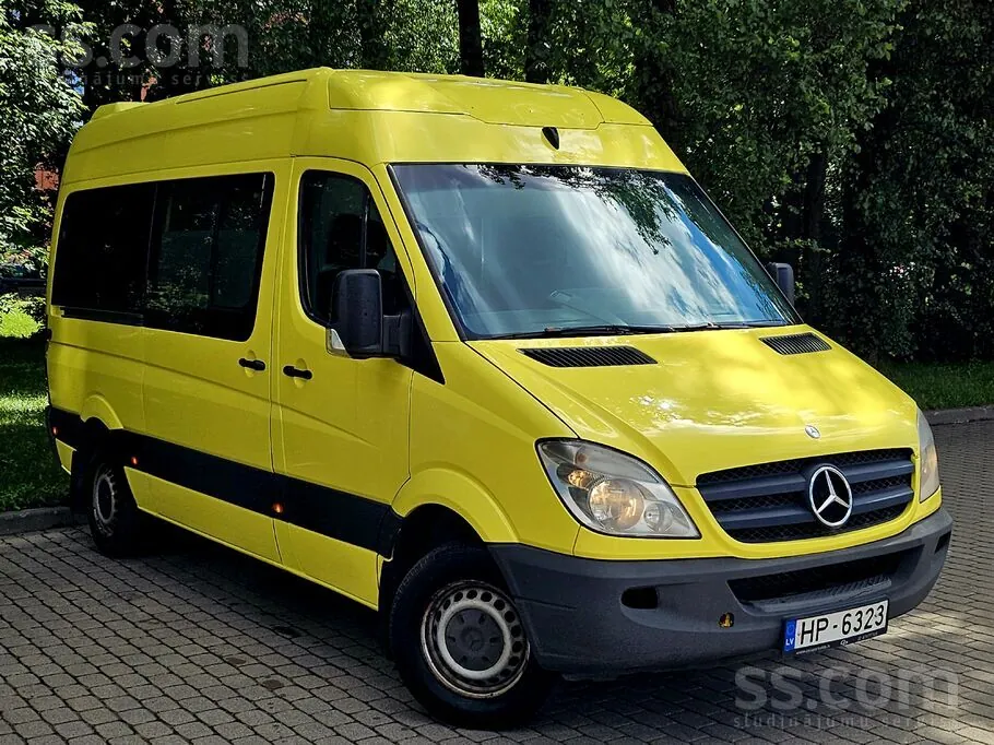 Mercedes-Benz Sprinter 2011 photo 4