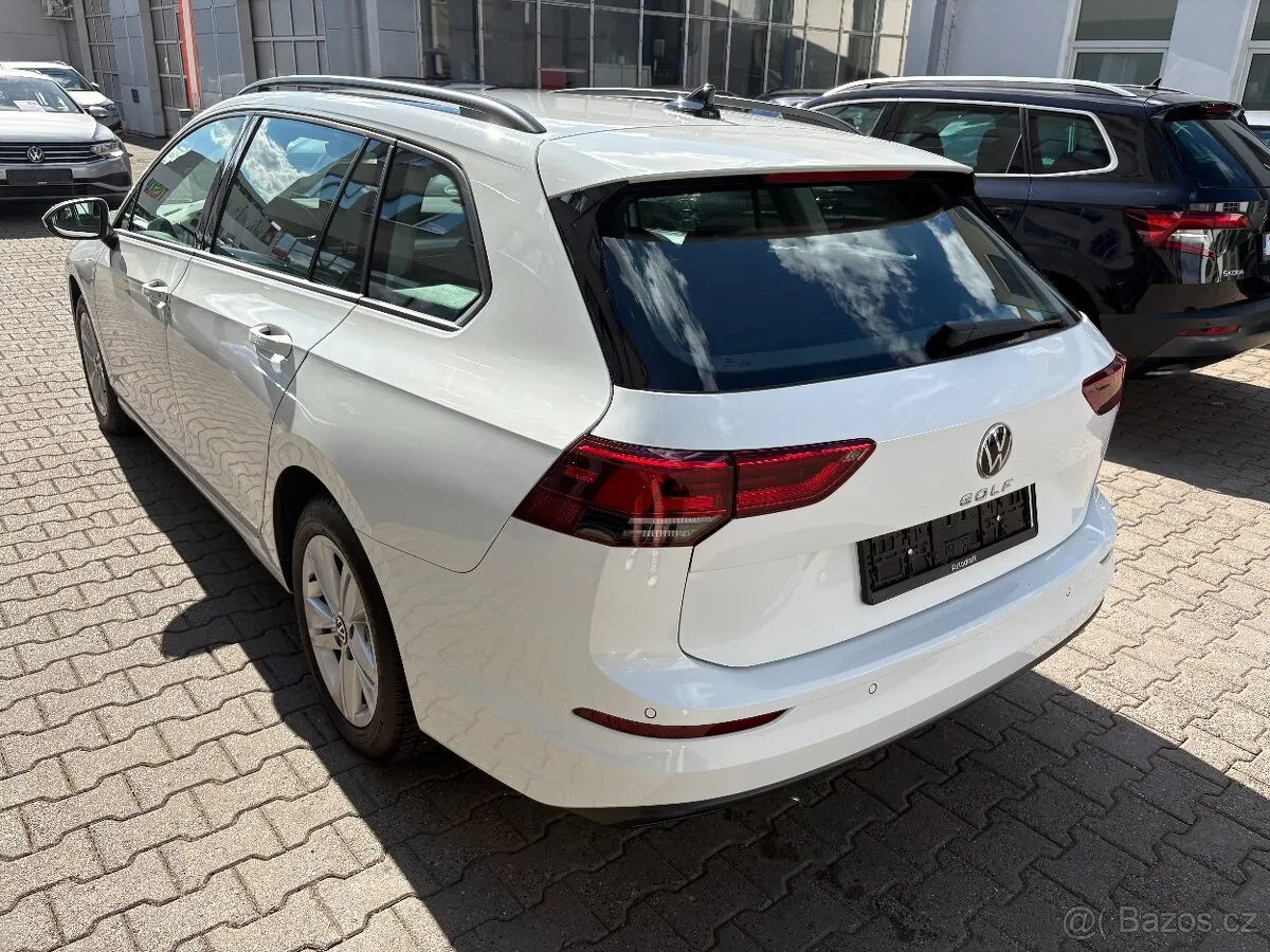 Volkswagen Golf 8 Variant 2022 photo 4