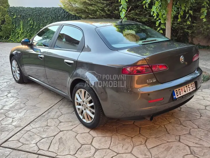 Alfa Romeo 159 2006 photo 4