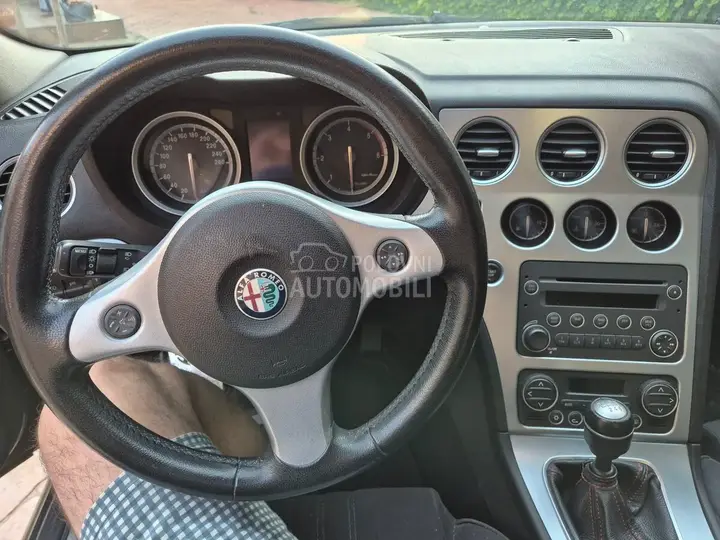 Alfa Romeo 159 2006 photo 5