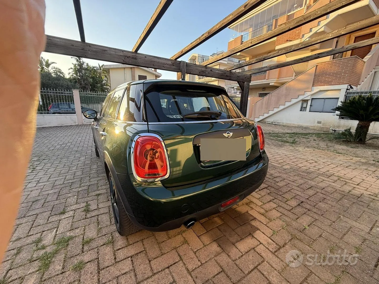 Mini One 2015 photo 2