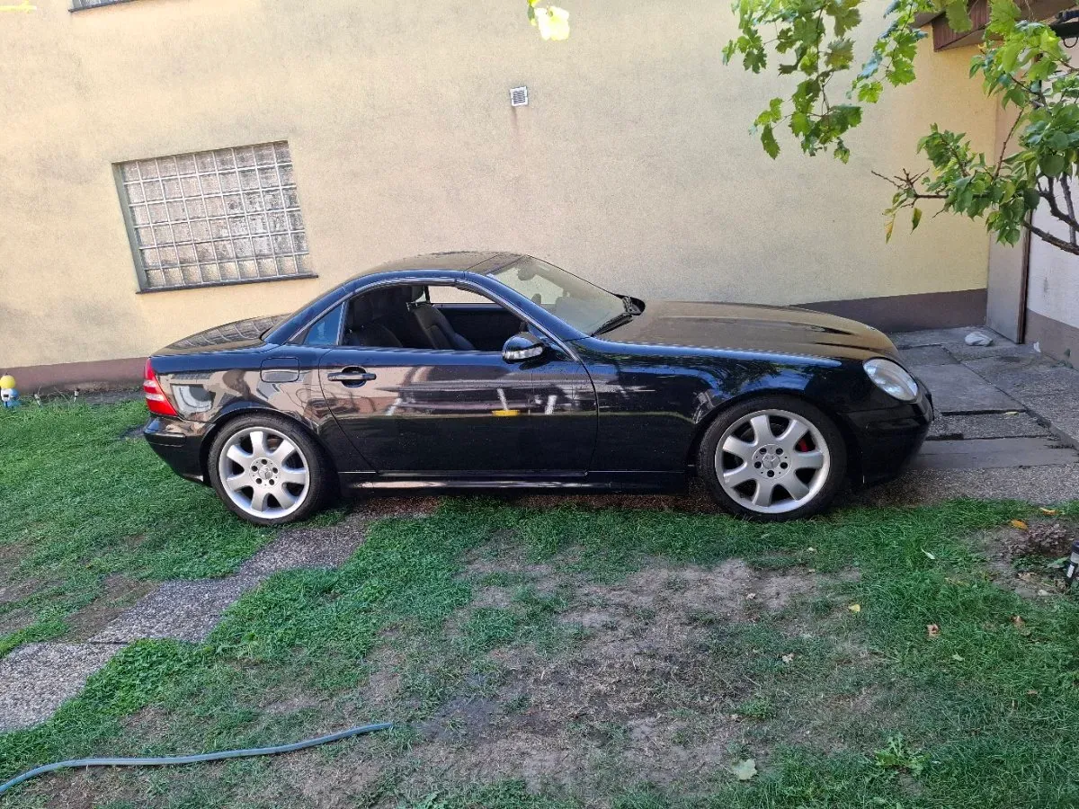 Mercedes-Benz Slk-Class