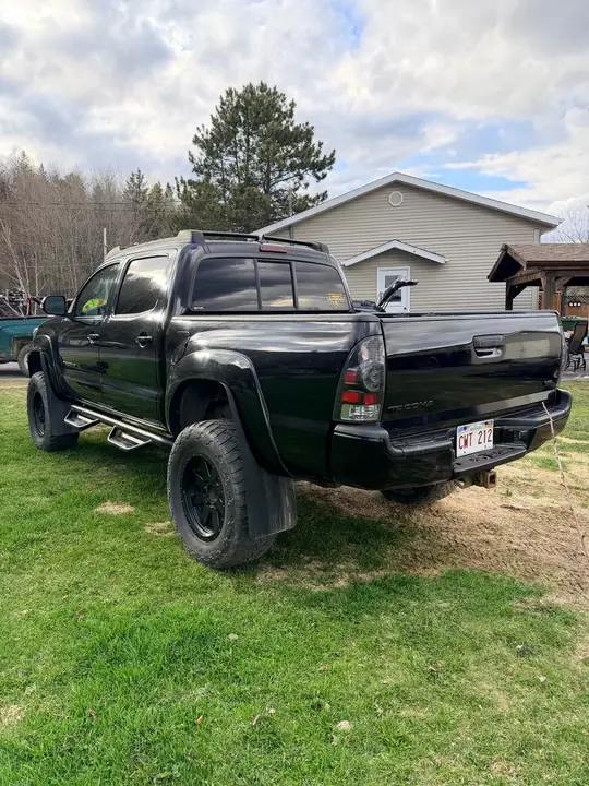 Toyota Tacoma 2014 photo 3