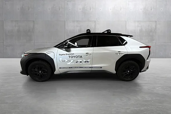 Toyota Bz4X 2024 photo 2