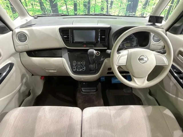Nissan Dayzulux X-V Selection+ Safety Ii 2015 photo 2