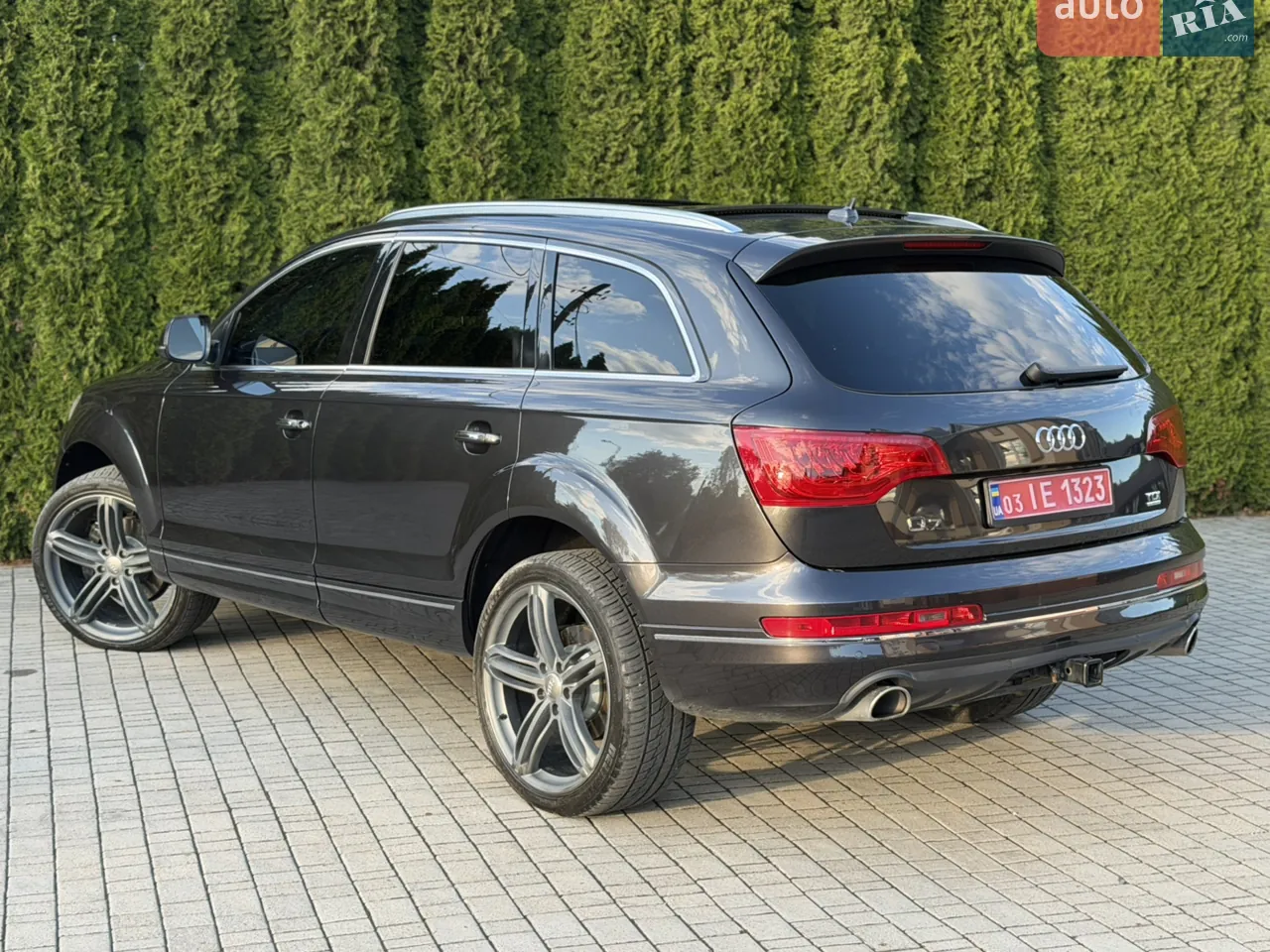 Audi Q7 2014 photo 4